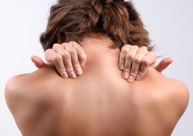 Hoe osteochondrose van de cervicale wervelkolom zich manifesteert