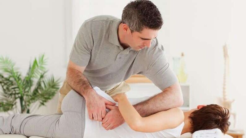 Massage voor de behandeling van pijn in de onderrug